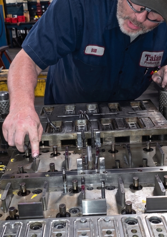 Progressive Die Metal Stamping